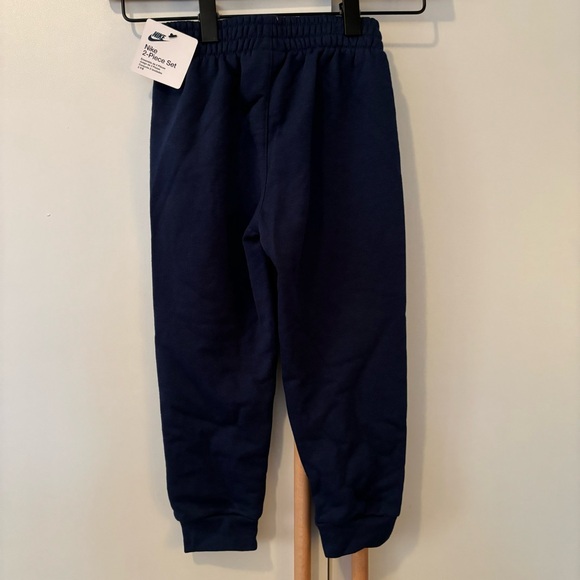 NWT Nike Sweatpants - Picture 3 of 4